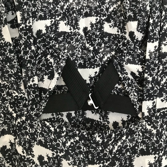 Double InBrass | Mini Dress - Picture 5 of 8